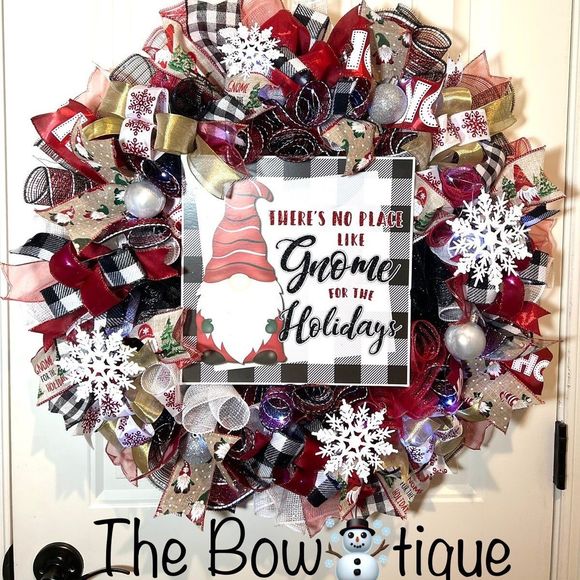 Handmade Christmas Gnome for the Holidays Ribbon Door Wreath 26 ins LED XLW6 - Picture 1 of 11